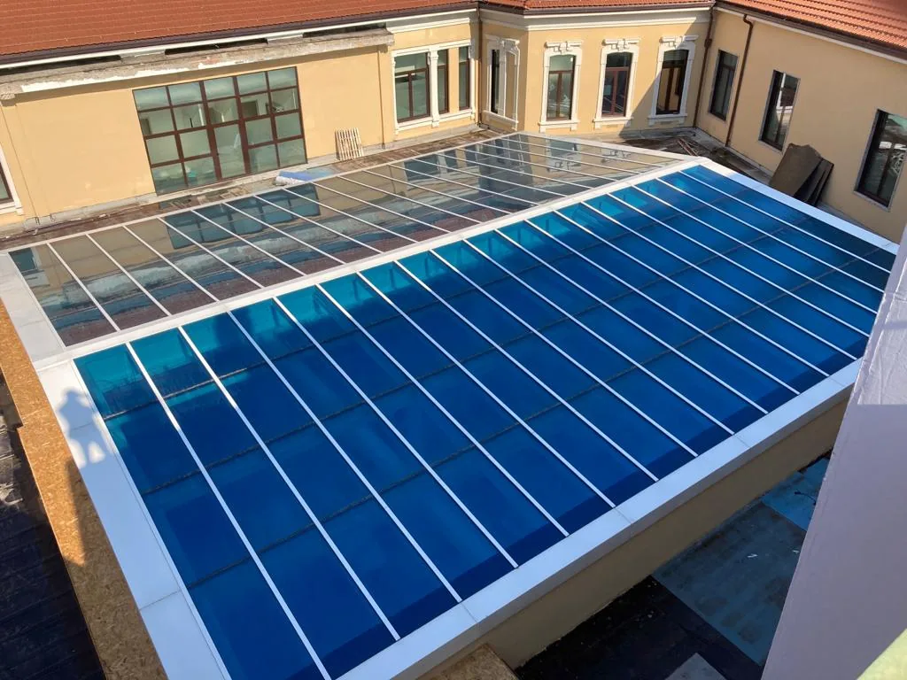 Policlinico MI Roof Cover