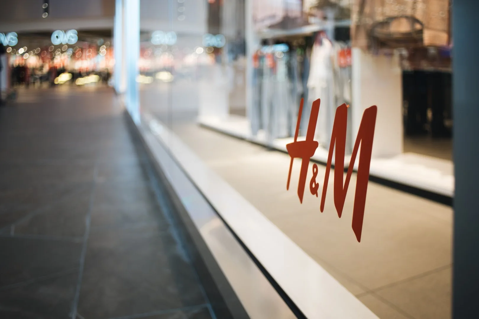 H&M – 4